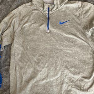 nike long sleeve
